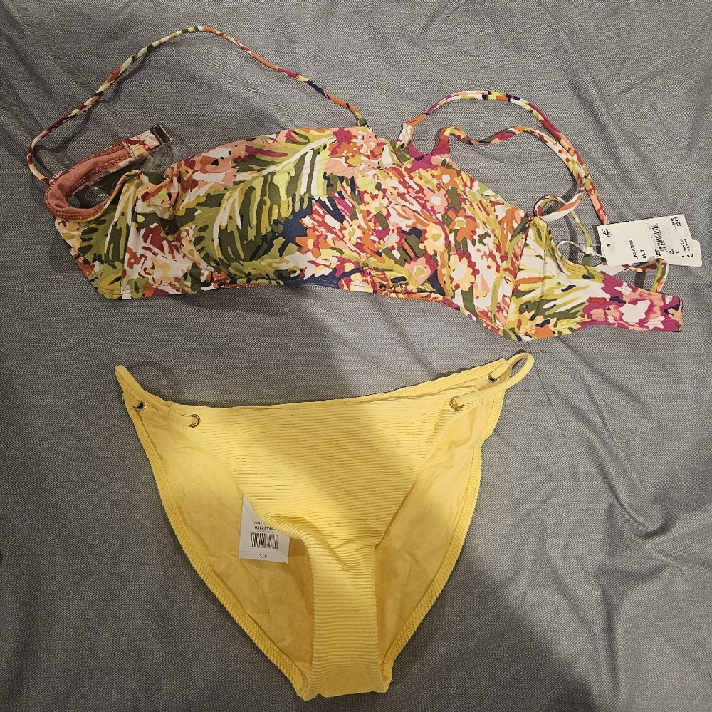 Topshop floral & yellow Swimsuit Top: Size L & Floral. Bottom: Size: 10 & Yellow